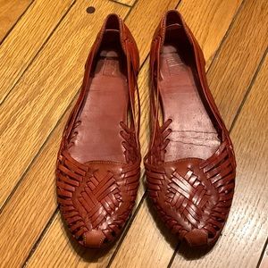Frye Heather Huarache Leather Slip-On Flats / Sz 11, in Reddish-Brown Color